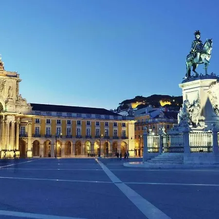 Modern In The Historical Center Апартаменти