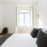 Modern In The Historical Center Apartman